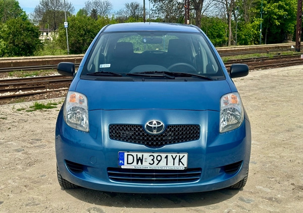 Toyota Yaris cena 18900 przebieg: 105000, rok produkcji 2008 z Wrocław małe 407